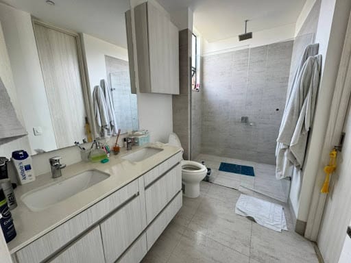 Apartamento de 3 alcobas en venta en Las Lomas No.1, Medellín, 162 m² · foto 16 de 21