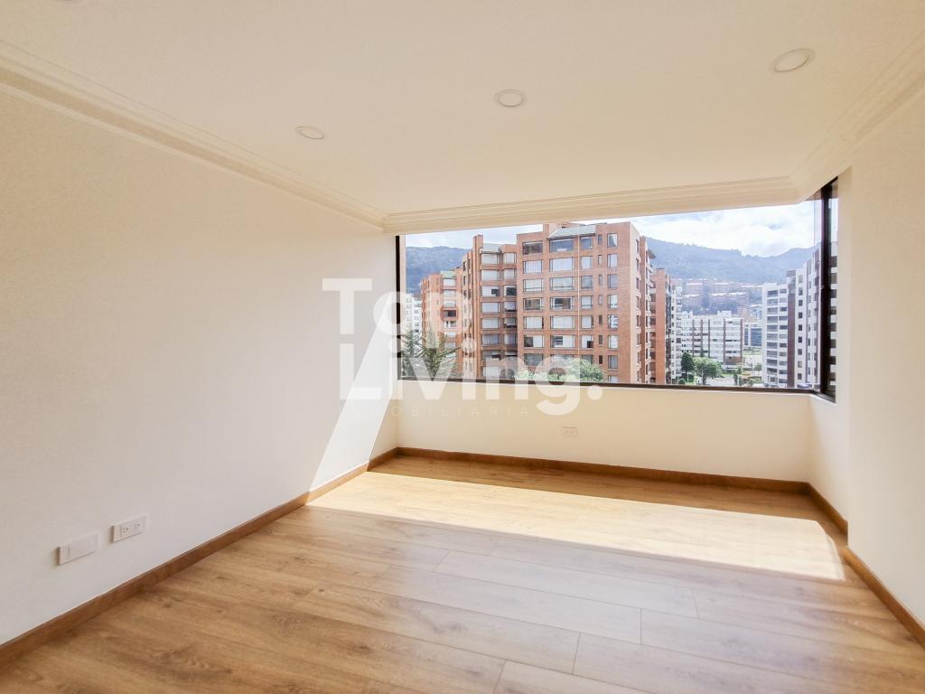 Apartamento en venta en Santa Barbara Central, Bogotá · foto 7 de 24
