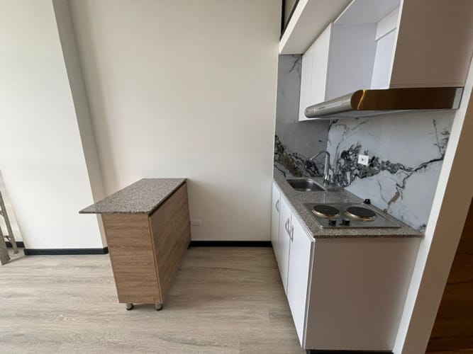 Apartaestudio en venta en Cedritos, Bogotá, 19 m² · foto 4 de 24