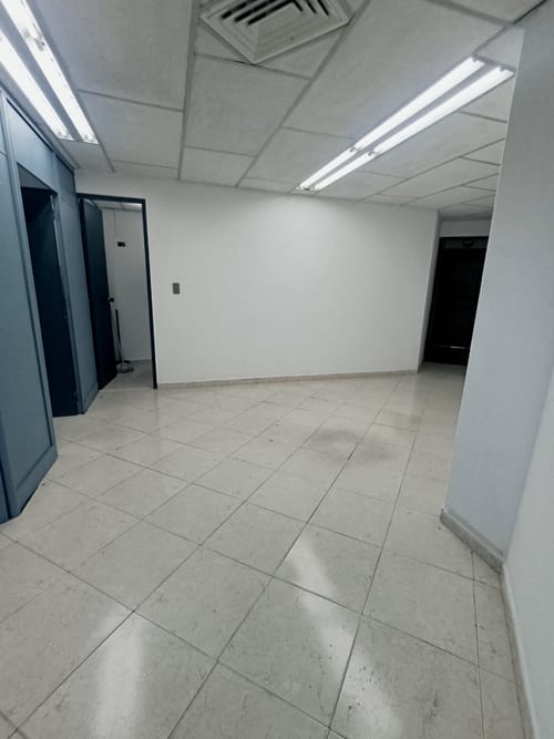Oficina en arriendo en Centro Administrativo, Medellín, 64 m² · foto 5 de 24