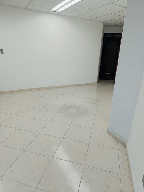 Oficina en arriendo en Centro Administrativo, Medellín, 64 m² · foto 6 de 24