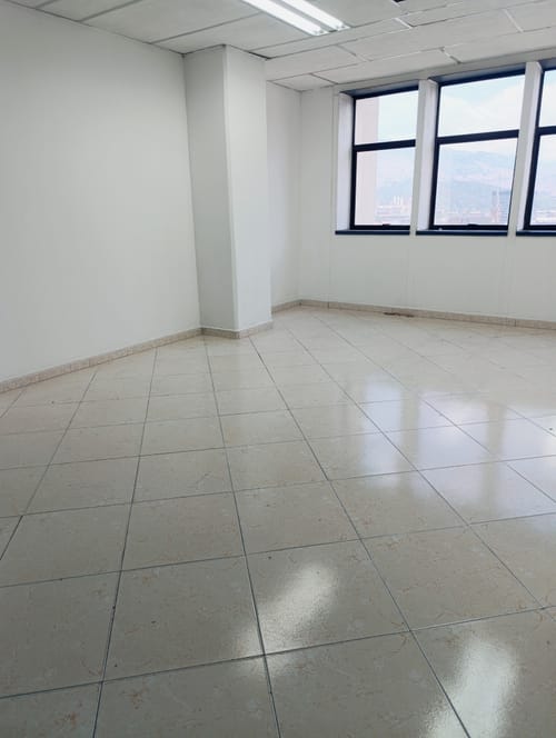 Oficina en arriendo en Centro Administrativo, Medellín, 64 m² · foto 11 de 24