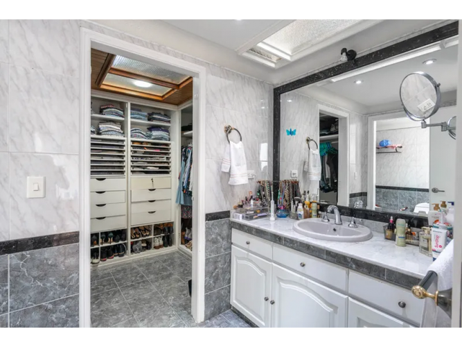 Apartamento de 4 alcobas en venta en Escuela De Infanteria, Bogotá, 224 m² · foto 23 de 24