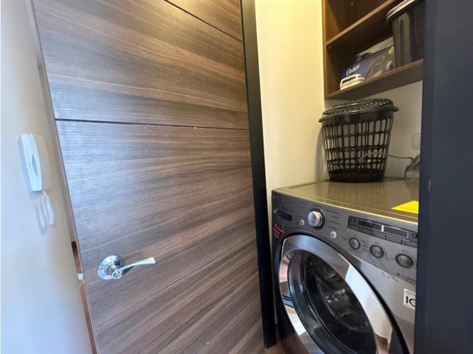 Apartamento en venta en Santa Barbara, Bogotá · foto 9 de 18