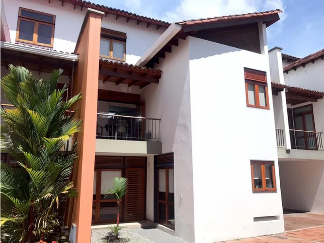 Casa de 3 alcobas en venta en San Gregorio, Villavicencio, 147 m² · foto 5 de 10