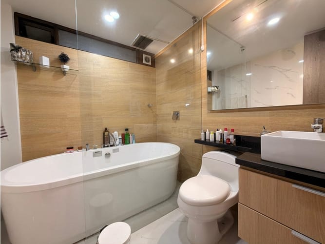 Casa de 3 alcobas en venta en Gratamira, Bogotá, 300 m² · foto 19 de 24