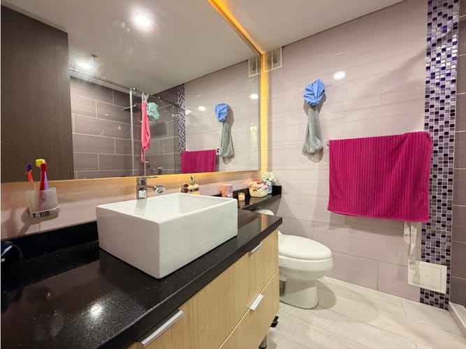 Casa de 3 alcobas en venta en Gratamira, Bogotá, 300 m² · foto 23 de 24