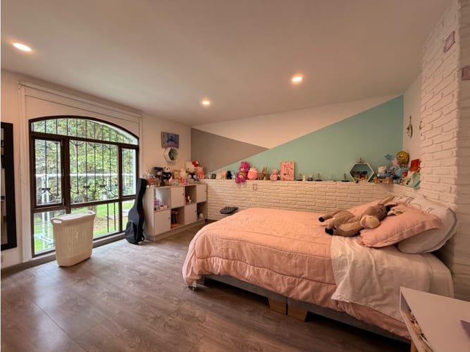 Casa de 3 alcobas en venta en Gratamira, Bogotá, 300 m² · foto 24 de 24