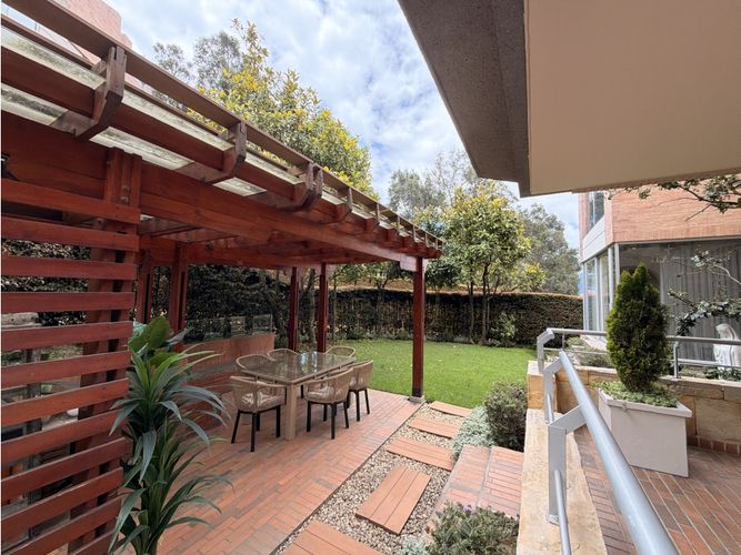Casa de 5 alcobas en venta en Cerros De Niza, Bogotá, 410 m² · foto 14 de 24