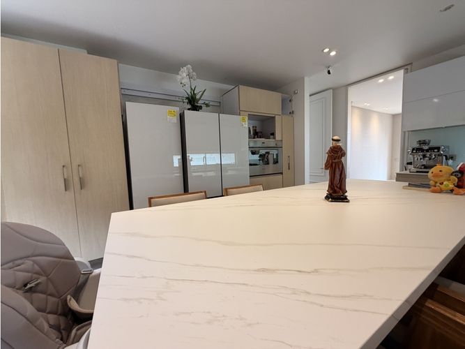 Casa de 5 alcobas en venta en Cerros De Niza, Bogotá, 410 m² · foto 17 de 24