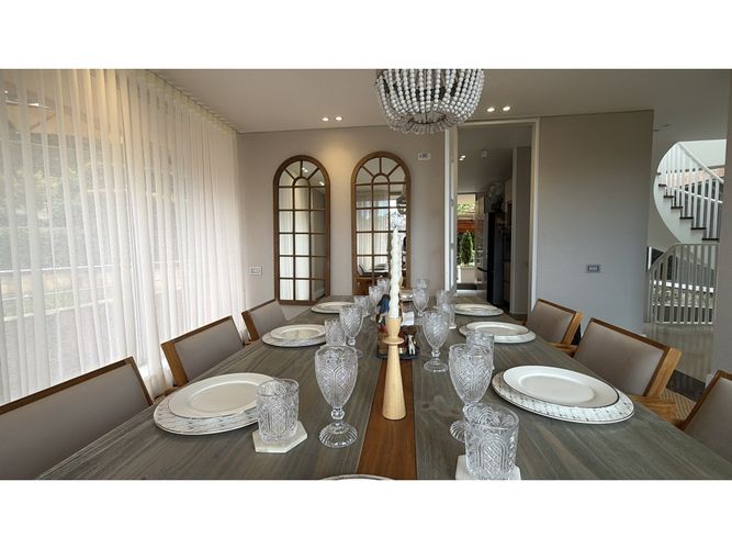 Casa de 5 alcobas en venta en Cerros De Niza, Bogotá, 410 m² · foto 19 de 24