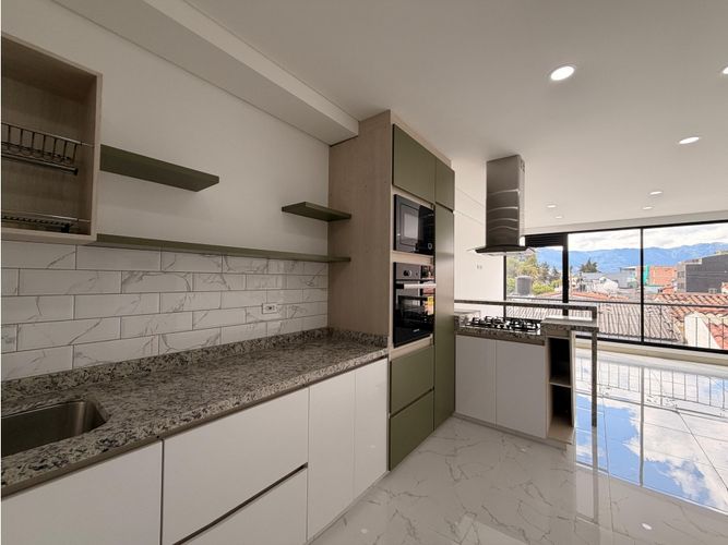 Apartamento de 2 alcobas en venta en Salitre Greco, Bogotá, 82 m² · foto 2 de 18