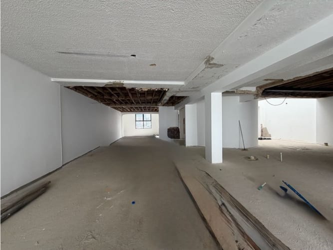 Casa en venta en La Magdalena, Bogotá, 403 m² · foto 5 de 12
