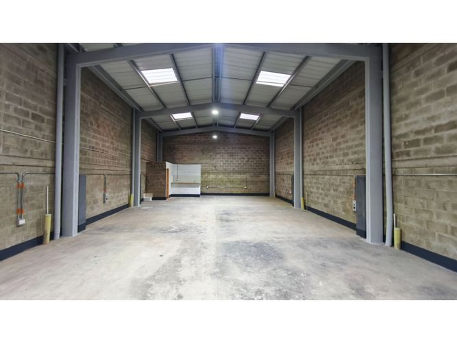 Bodega en arriendo en Calle Larga, Sabaneta, 200 m² · foto 4 de 9