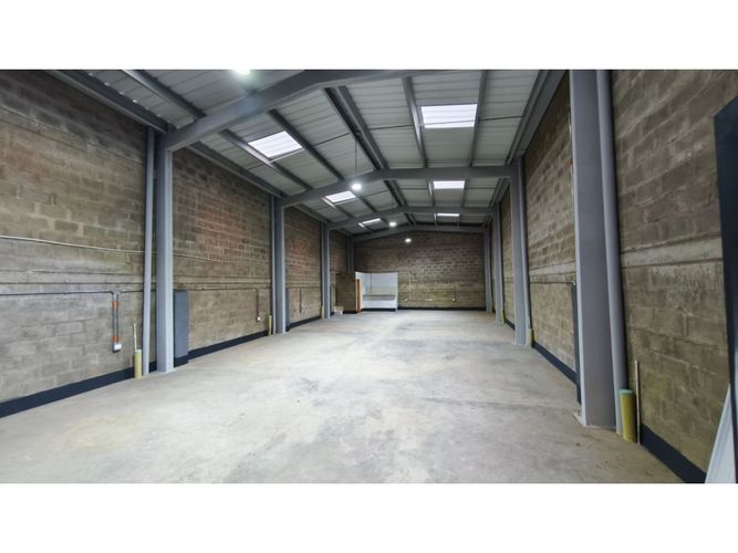 Bodega en arriendo en Calle Larga, Sabaneta, 200 m² · foto 7 de 9