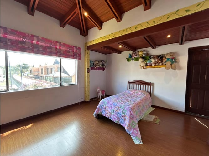 Casa de 4 alcobas en venta en San Jose De Bavaria, Bogotá, 420 m² · foto 19 de 24