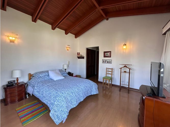 Casa de 4 alcobas en venta en San Jose De Bavaria, Bogotá, 420 m² · foto 24 de 24