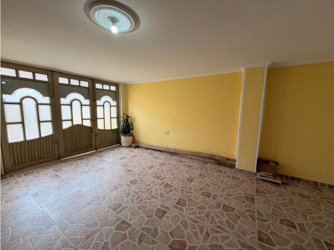 Casa de 3 alcobas en venta en Laura Vicuña, Chía, 272 m² · foto 9 de 21