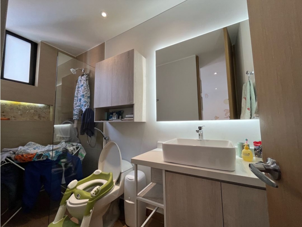 Apartamento en venta en Country Club, Bogotá · foto 16 de 24