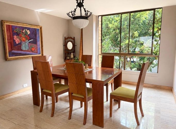 Apartamento de 3 alcobas en venta en El Poblado, Medellín, 210 m² · foto 5 de 24