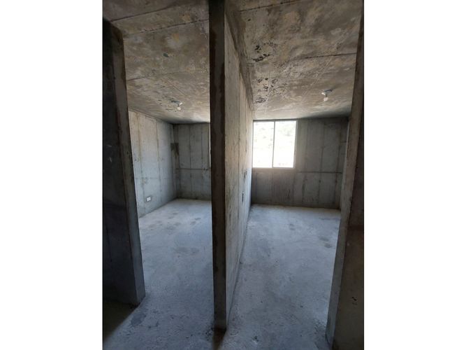 Apartamento de 3 alcobas en venta en Guabinas, Yumbo, 75 m² · foto 6 de 16