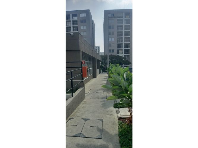 Apartamento de 3 alcobas en venta en Guabinas, Yumbo, 75 m² · foto 14 de 16