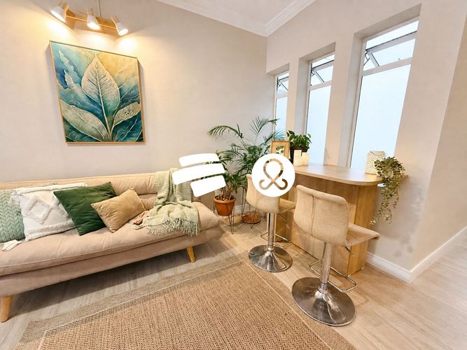 Casa de 6 alcobas en venta en Laureles, Medellín, 166 m² · foto 3 de 24