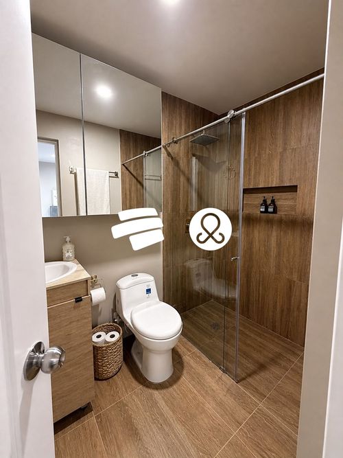 Casa de 6 alcobas en venta en Laureles, Medellín, 166 m² · foto 19 de 24