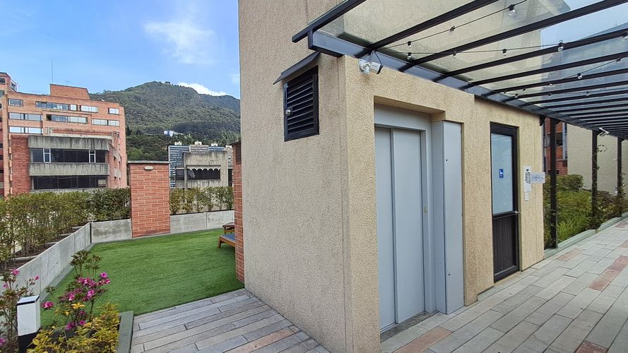 Apartaestudio en venta en La Veracruz, Bogotá, 17 m² · foto 23 de 24