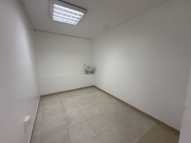 Consultorio en arriendo en Sector Plaza De Bolivar, Pereira, 45 m² · foto 5 de 14