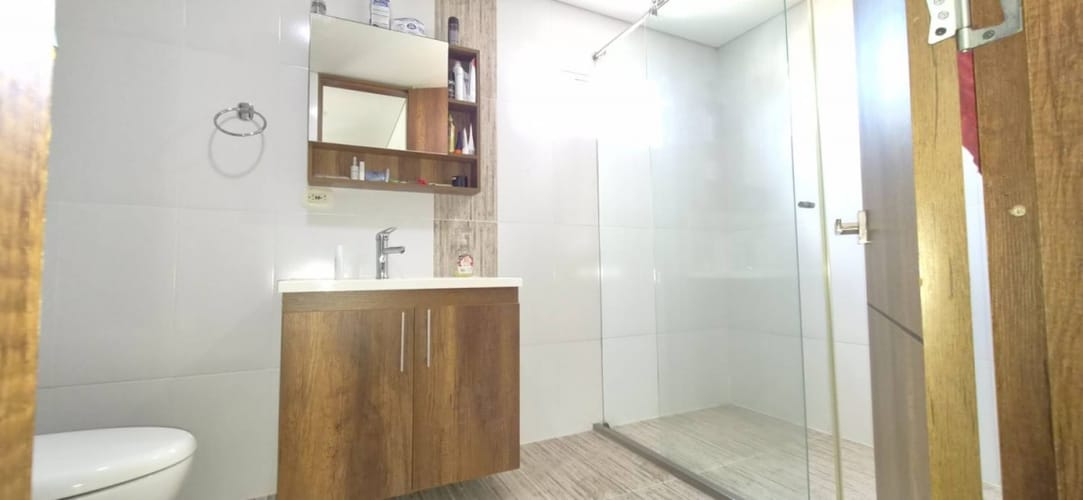 Apartamento de 3 alcobas en venta en Lorena, Medellín, 110 m² · foto 4 de 16