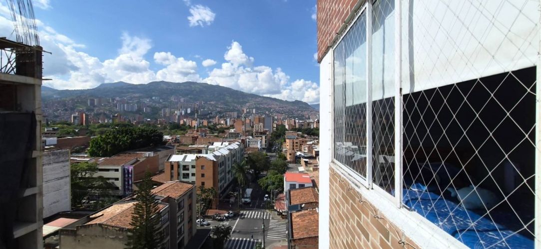 Apartamento de 3 alcobas en venta en Lorena, Medellín, 110 m² · foto 13 de 16