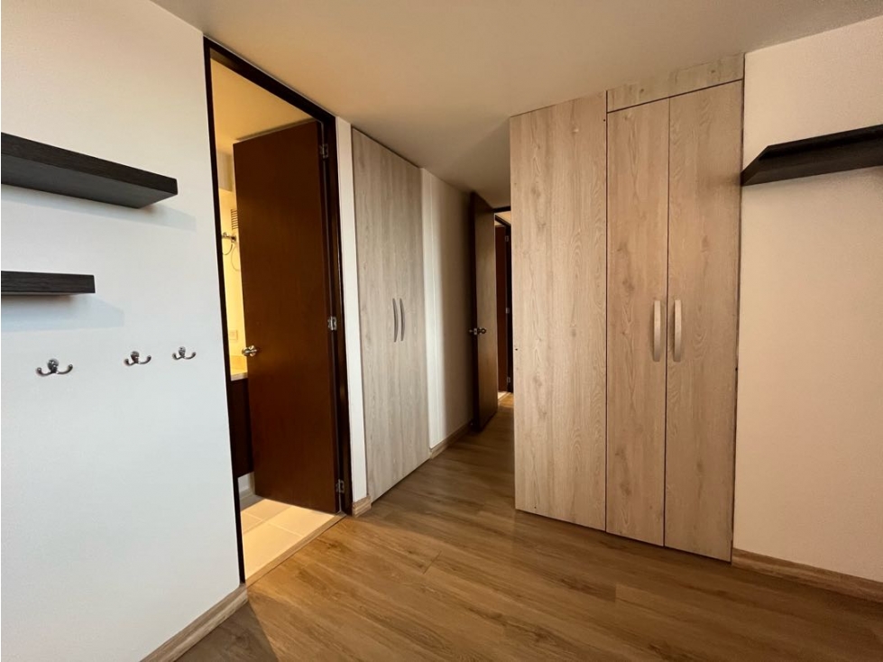 Apartamento en venta en Las Orquideas, Bogotá · foto 11 de 15
