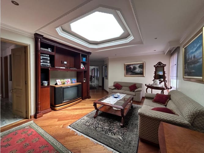 Apartamento de 5 alcobas en venta en La Carolina, Bogotá, 460 m² · foto 11 de 24
