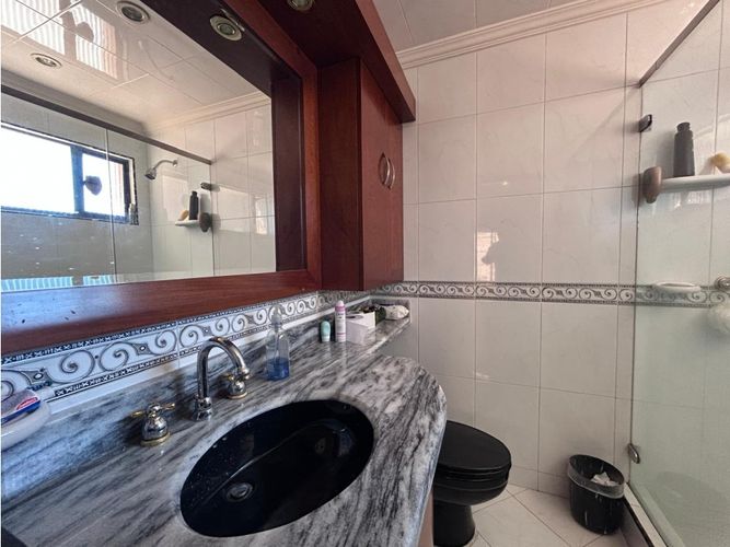 Apartamento de 5 alcobas en venta en La Carolina, Bogotá, 460 m² · foto 17 de 24