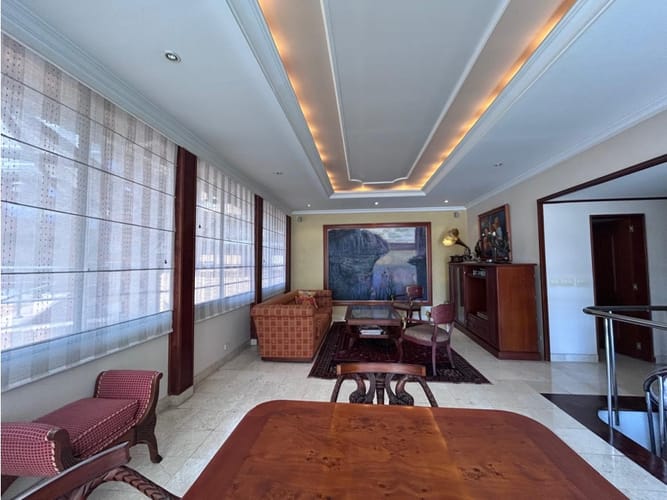 Apartamento de 5 alcobas en venta en La Carolina, Bogotá, 460 m² · foto 22 de 24