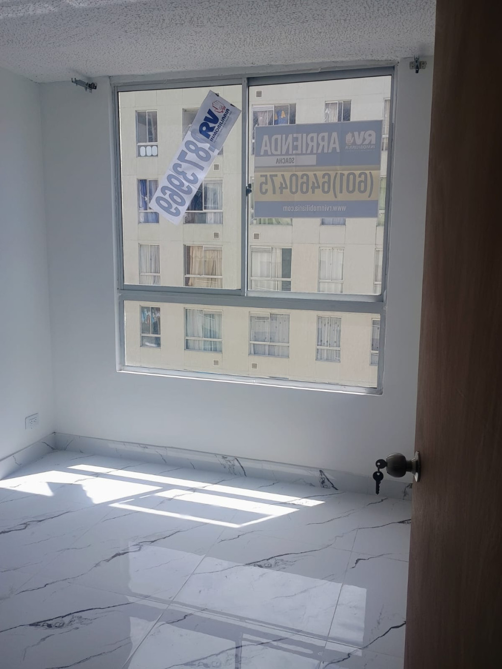 Apartamento en arriendo en Uaecd 007, Soacha · foto 3 de 13