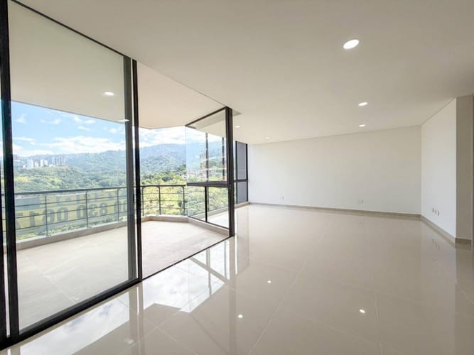 Apartamento de 3 alcobas en venta en Lagos Del Cacique, Bucaramanga, 186 m² · foto 7 de 17