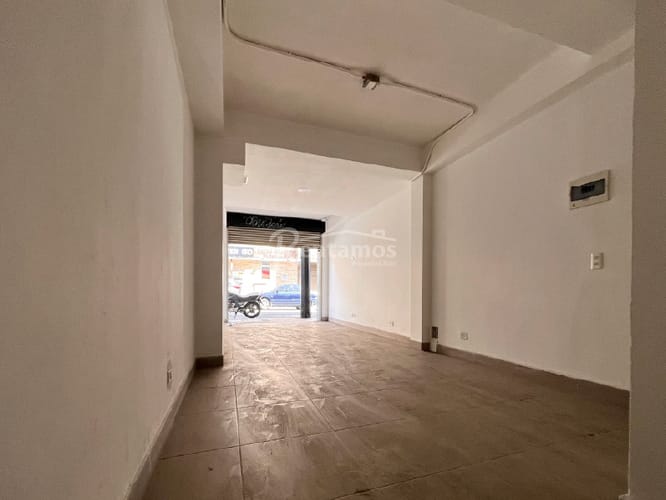 Local en arriendo en Mesa, Envigado, 30 m² · foto 2 de 18
