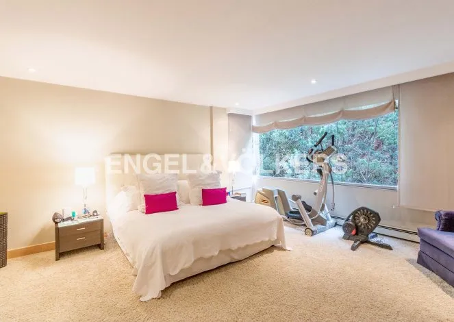 Apartamento en venta en Los Rosales, Bogotá · foto 10 de 16