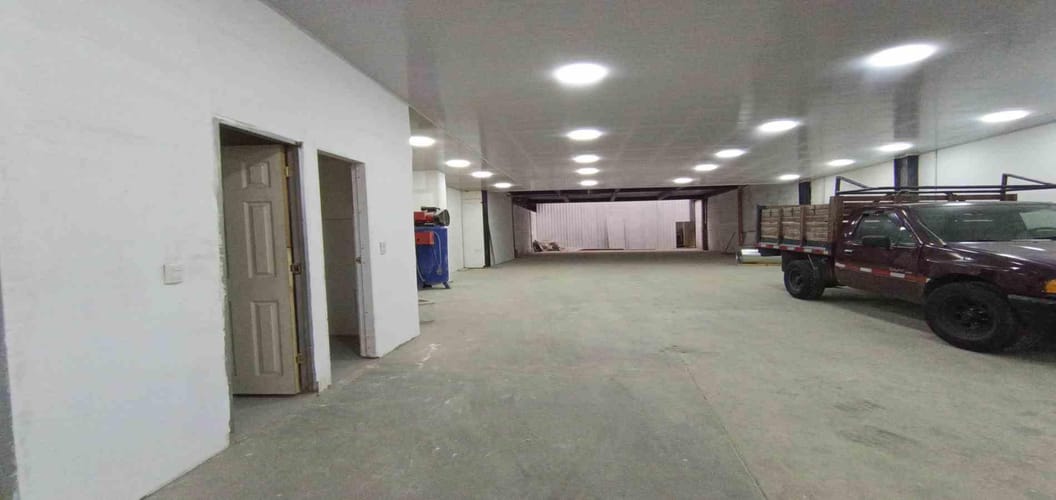 Local en arriendo en Los Agustinos, Manizales, 245 m² · foto 17 de 24