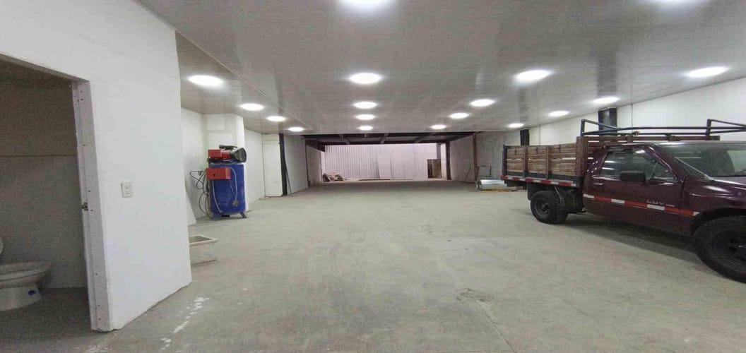 Local en arriendo en Los Agustinos, Manizales, 245 m² · foto 18 de 24