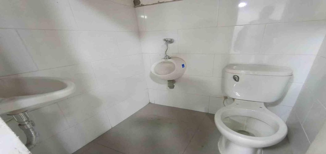 Local en arriendo en Los Agustinos, Manizales, 245 m² · foto 20 de 24