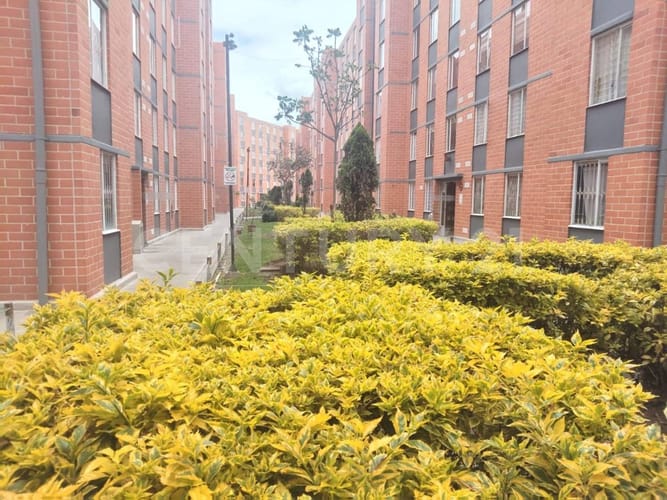 Apartamento de 2 alcobas en venta en Ciudad De Quito, Soacha, 45 m² · foto 2 de 14