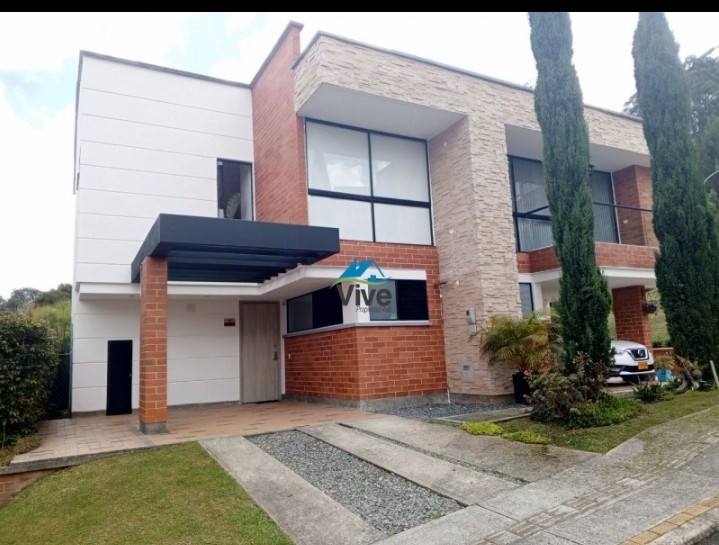 Casa en Arriendo en Pantanillo, El Retiro - 2