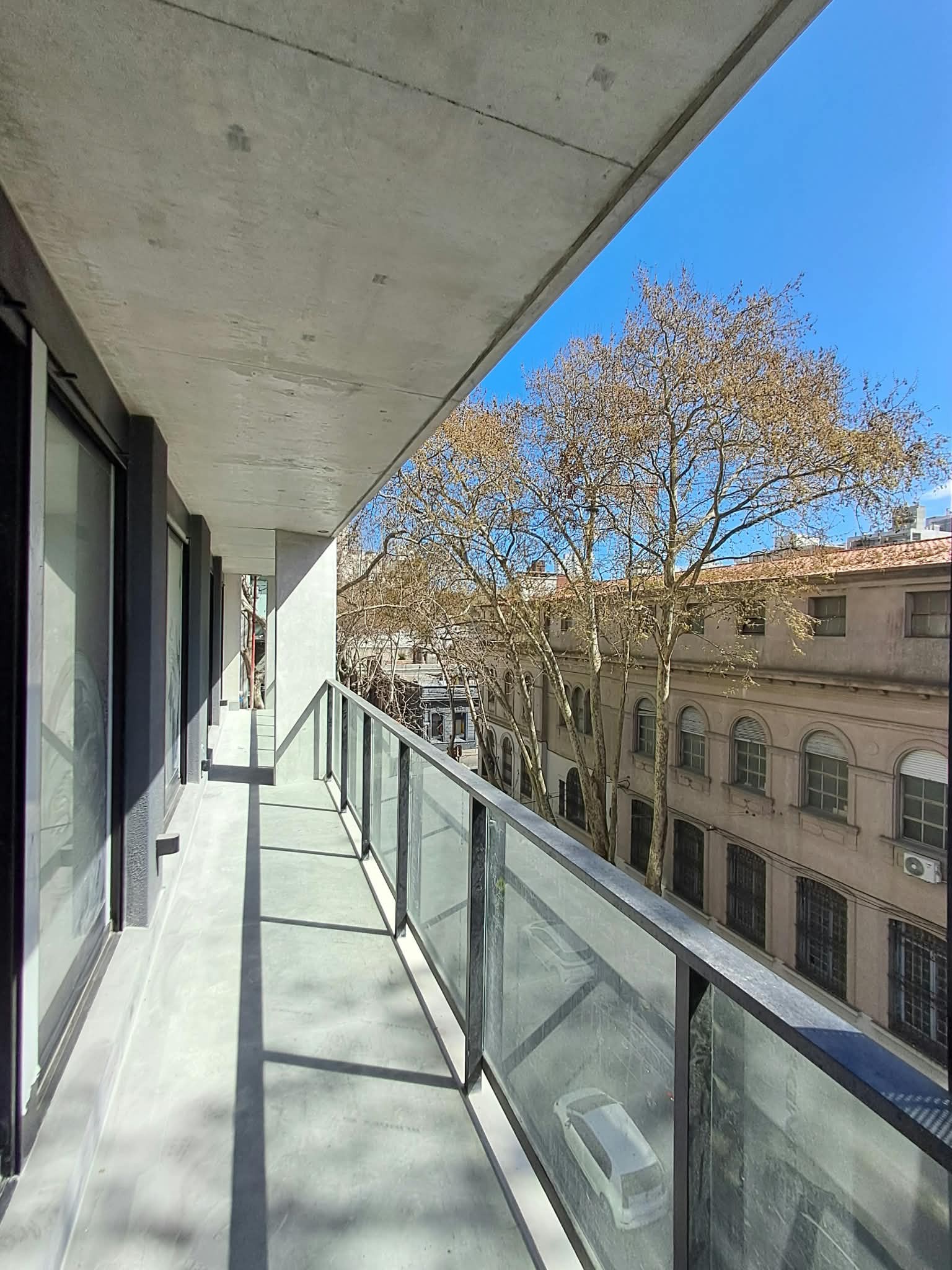 Apartamento de Lujo a Estrenar con Terraza y Vistas Panorámicas - Alquiler · Foto 9