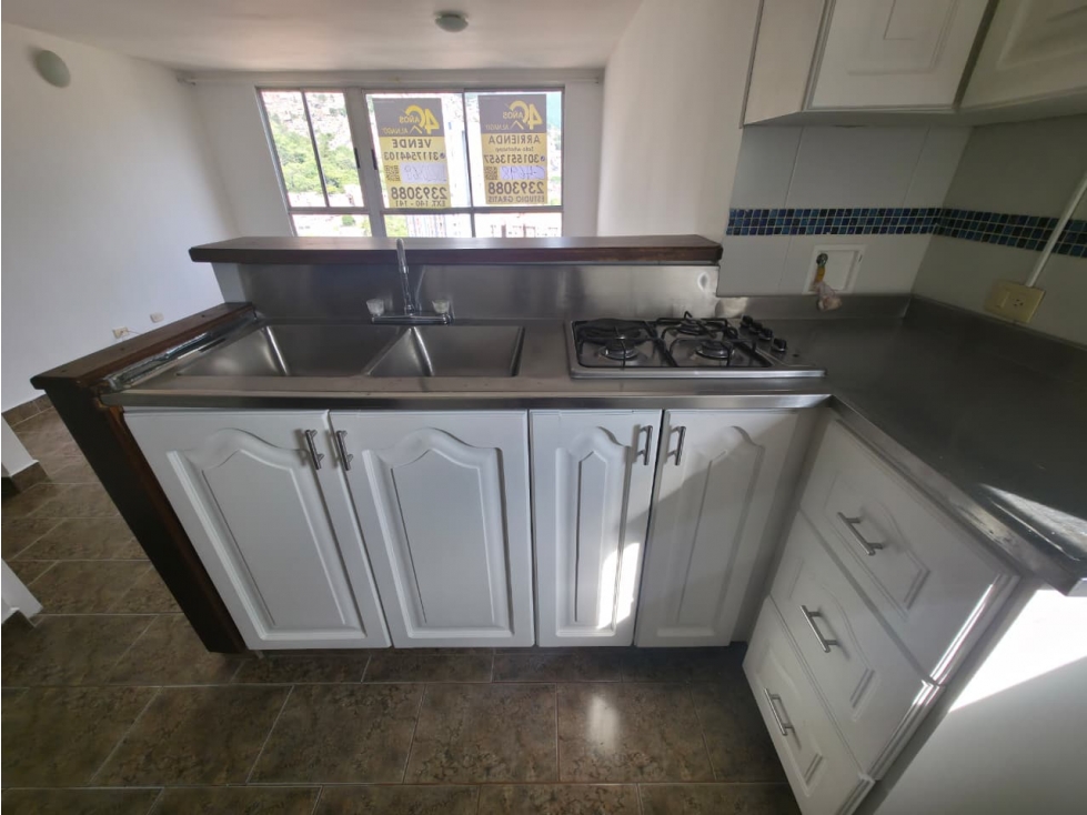 Apartamento en Arriendo en Villa hermosa, Medellín en San Miguel