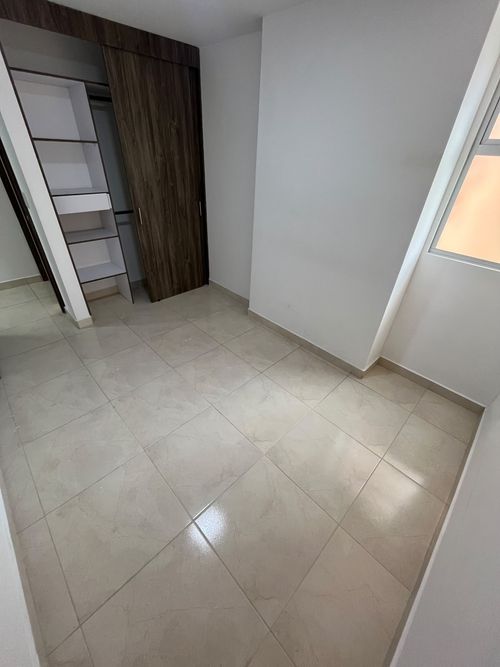 Apartamento de 3 alcobas en arriendo en Las Lomitas, Sabaneta, 77 m² · foto 6 de 17
