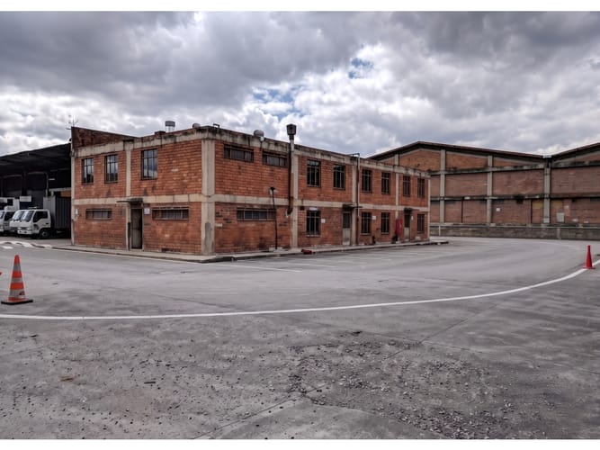 Bodega en arriendo en Mosquera, 5000 m² · foto 4 de 13
