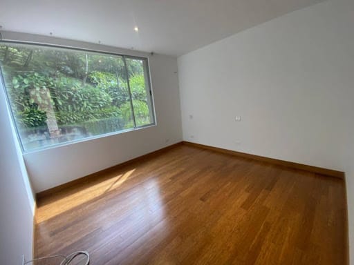 Casa de 3 alcobas en arriendo en El Diamante 2, Medellín, 337 m² · foto 13 de 24